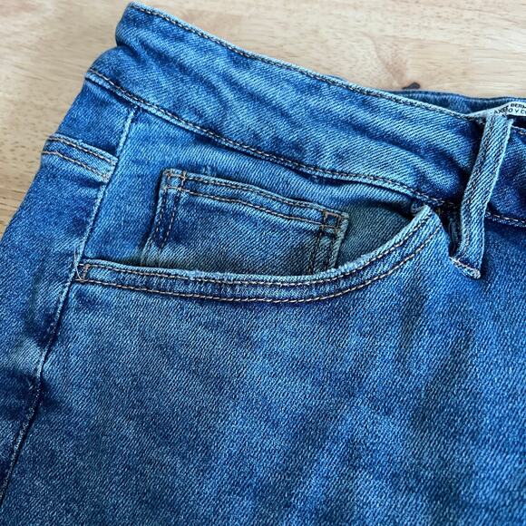 Ava & Viv Women's Plus Size High Waisted Bermuda Jean Shorts - Size 24 - NWT - Picture 4 of 13